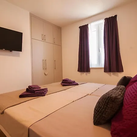 Casarosa Apartment
